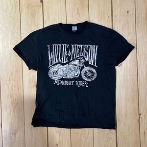 Willie Nelson Midnight Rider tee
